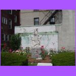 Statue 2.jpg
